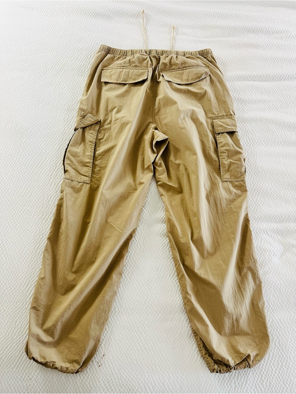 Aritzia Tna Cole Paratroop Cargo Pant in Light Khaki L - Picture 7 of 10